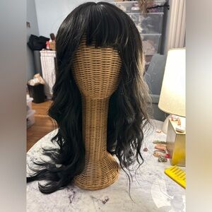 Unknown Amazon Black Wig Soft Synthetic Fibers with Trimmed Bangs - Only triedon